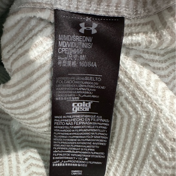 Under Armour Hooded Cold Gear Women’s M Fleece - Picture 7 of 8
